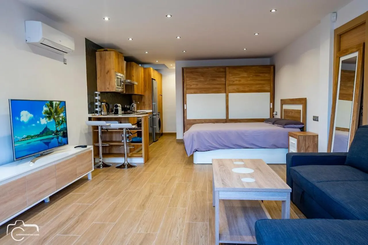 דירות Estudio Moderno En Elviria, מארבלה